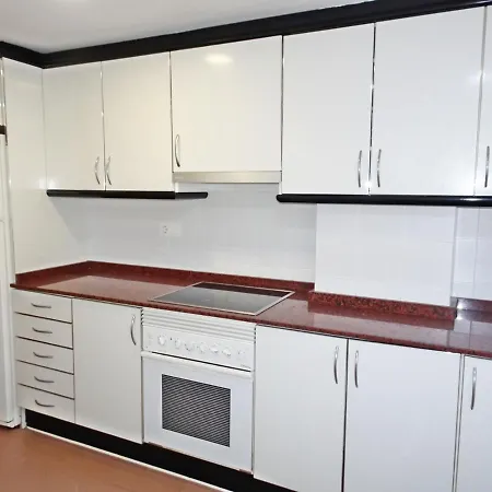 Apartamento Capri Gandia Primera Línea - Alquiler Solo Familias